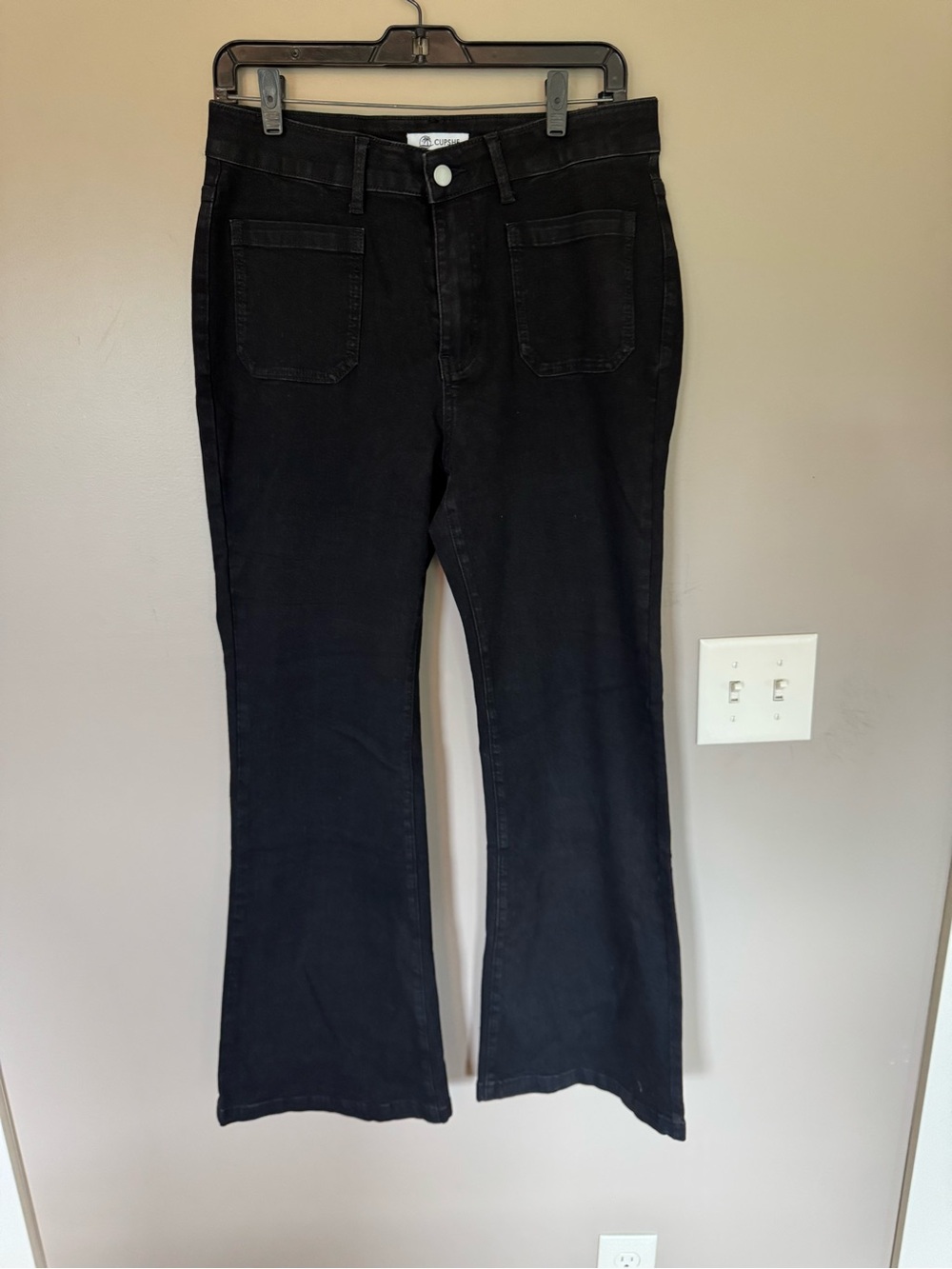 Cupshe Black High-Rise Flare Jeans NWOT
